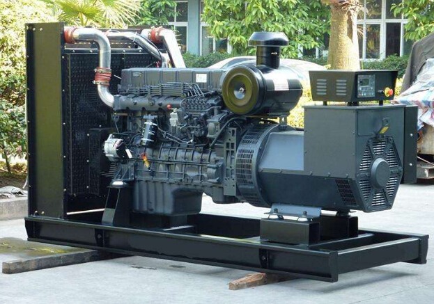 兴宁全新本田150kw大型柴油发电机组